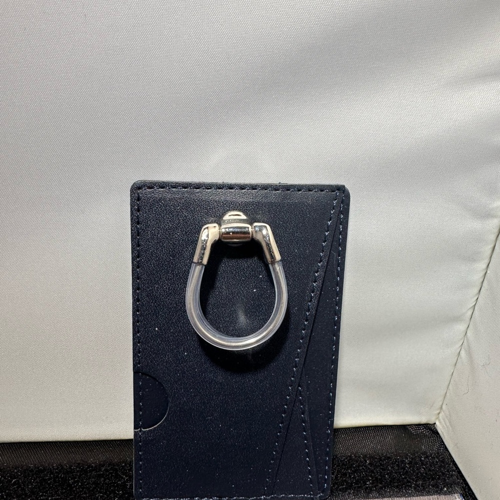 Phone wallet - Picture 2 of 11